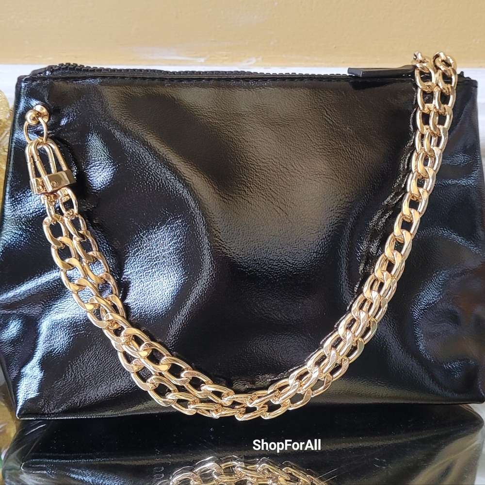 Host pick🔥yves Saint Laurent🔥 beauty bag in to Shoulder Crossbody Bag - Picture 7 of 13